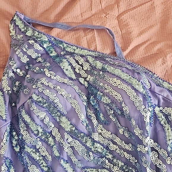 Size - Picture 3 of 5